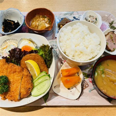 こぐまのプーさん 新長田定食・食堂 食べログ