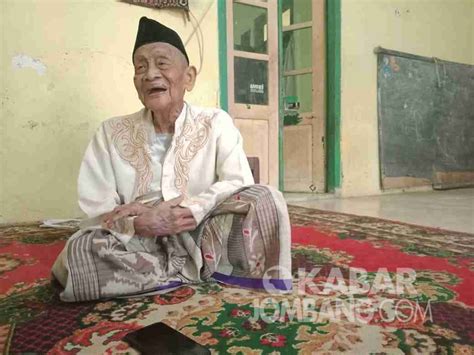 Santri Sederhana Mbah Hasyim Asy Ari KH Abu Bakar Wafat Kabar Jombang