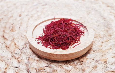 Saffron – Kashmiri – HomesandHills