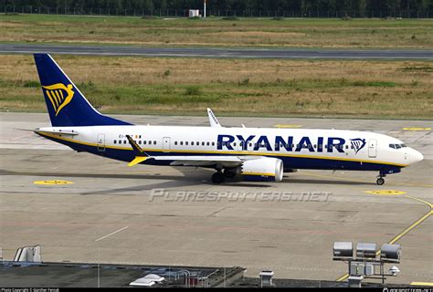 Ei Hez Ryanair Boeing Max Photo By G Nther Feniuk Id