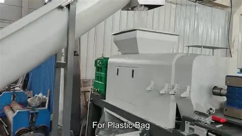 Pe Ldpe Lldpe Film Bag Plastic Squeezer Drying Granules Making