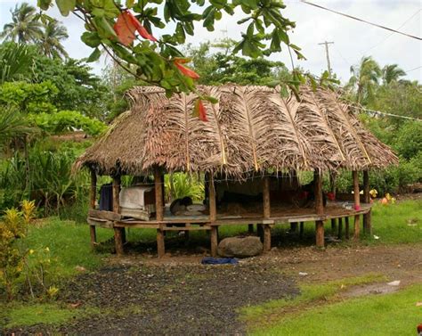 Samoa I Slept In A Fale With No Walls And Outdoor Toilet Dunnies