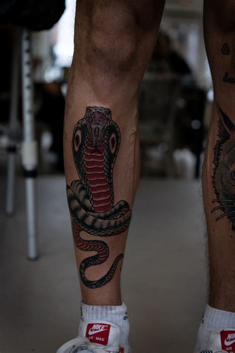 Cobra Snake tattoo | Tatoeage ideeën, Tatoeage