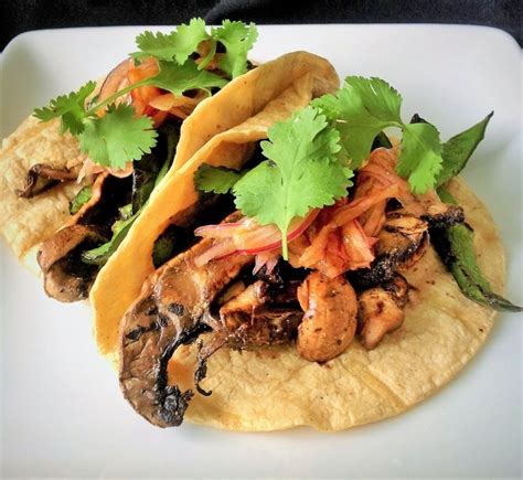 Charred Mushroom Poblano Tacos Vegan Dishes Mexican Food Recipes