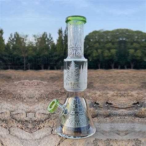 Wholesale High Borosilicate Glass Pyramid Glass Beaker Return Water Burning Oil Pipe Smoking