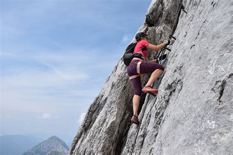 Klettersteig Super Ferrata Auf Den Hohen Dachstein Berghasen