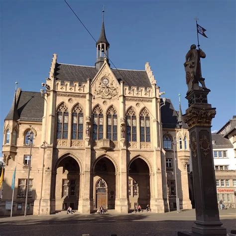 popular architecture styles   check