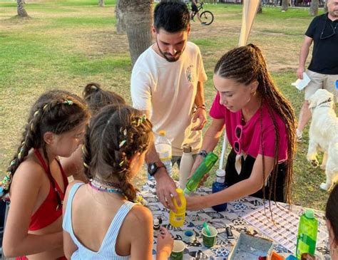 Castelló fomenta el cuidado y la limpieza de las playas del Grao a