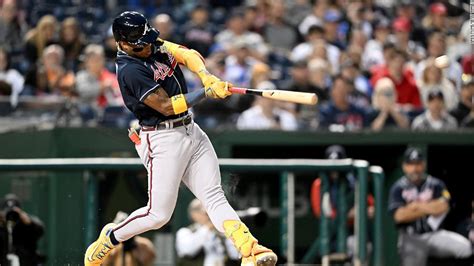 Ronald Acuña Jr sigue haciendo historia junto a los Braves de Atlanta