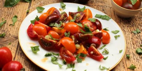 Bunter Tomatensalat Mit Basilikum Vanille Vinaigrette