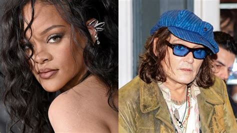 Rihanna Ficha A Johnny Depp Para Su Desfile De Lencer A Y Las Redes