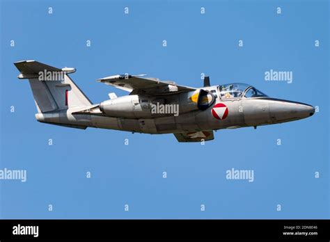 The Saab 105Ö twinjet trainer jet of the Austrian Air Force at the ...