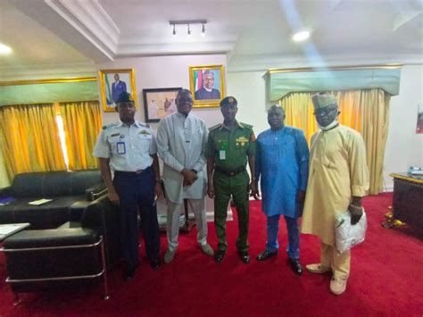 Nigeria Military General Praises High Commissioner Davies For