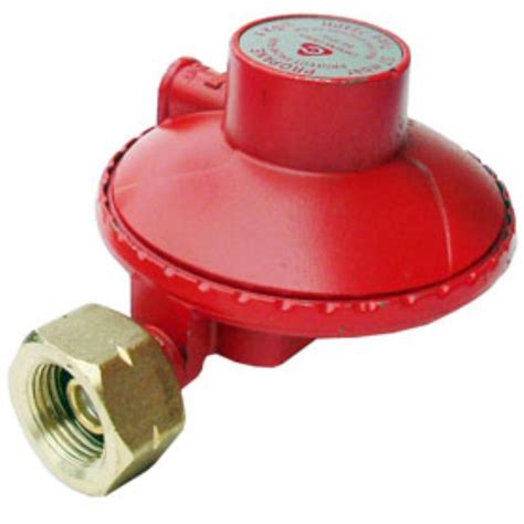 red lpg gas regulator    nagpur id