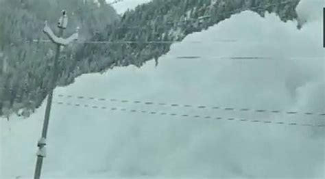 Jammu And Kashmir Twin Avalanches Hit Sarbal No Loss Of Life Reported