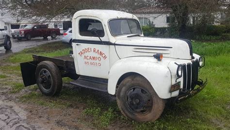 1946 Ford Truck Right Barn Finds