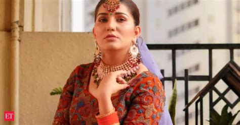 Sapna Chaudhary Arrest Warrant Issued Against Dancer Sapna Chaudhary