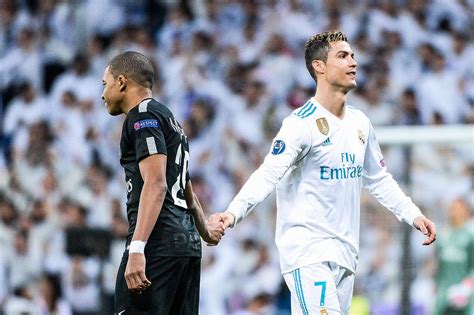 Cristiano Ronaldo Revient Le Real Va Tre Bluff Foot