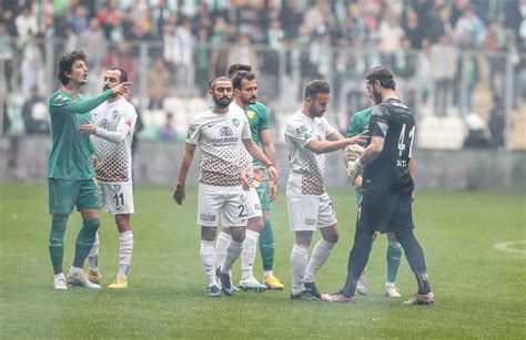 Bursaspor Amed Sportif Faaliyetler maçında olaylar çıktı