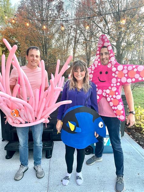 Finding Nemo, Dory, Peach/star fish costume DIY costumes | Fish costume ...