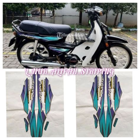 Jual Stiker Striping Lis Les Polet Body Motor Honda Astrea Grand