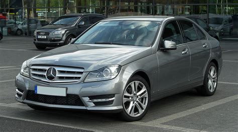 Mercedes Benz C Class W204 Facelift 2011 C 200 CDI 136 Hp G TRONIC