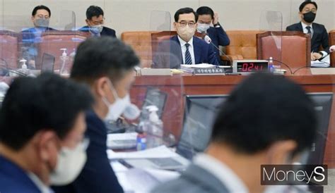 머니s포토 질의 답변하는 이창양 장관 후보자 네이트 뉴스