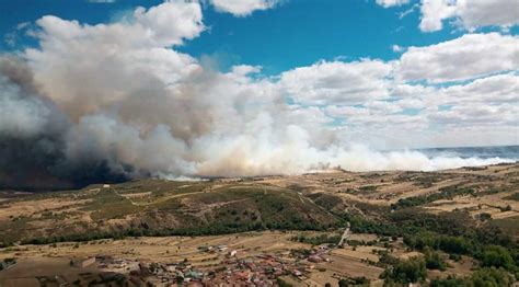 El Incendio De Zamora Afecta A Una Superficie De 2000 Hectáreas