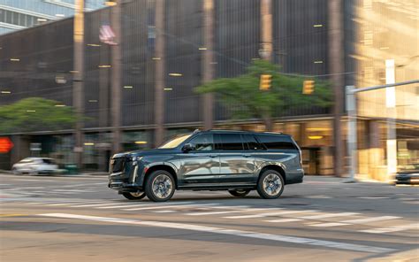 Comparison Chevrolet Tahoe Rst 2021 Vs Cadillac Escalade Esv Sport 2021 Suv Drive