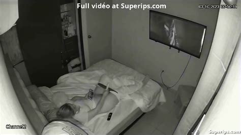 IPCAM European Mother Masturbates Watching Porn