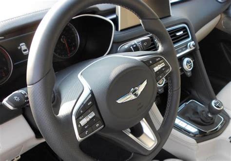 Burlappcar: 2021 Genesis G70 interior.