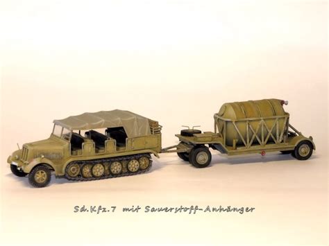 Sd.Kfz.7 mit Sauerstoffanhänger, verschiedene Hersteller 1:72 von ...