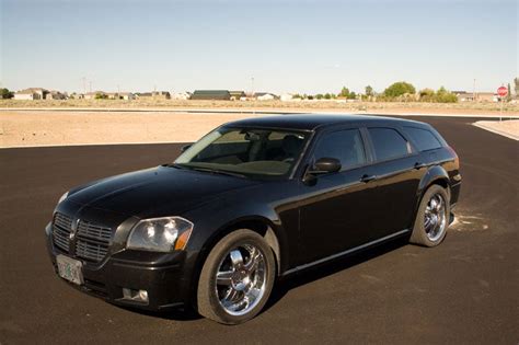 2007 Black Dodge Magnum SXT RWD - Seattle area