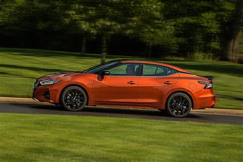 The 2020 Nissan Maxima Platinum, 5-star style, fun, and affordability