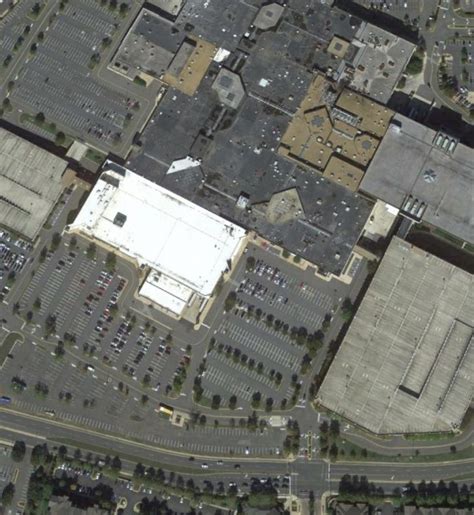 Springfield Town Center Mall - Walker Consultants