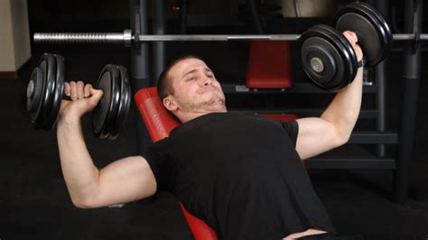 How To Do The Incline Dumbbell Bench Press For Upper Pec Muscle And