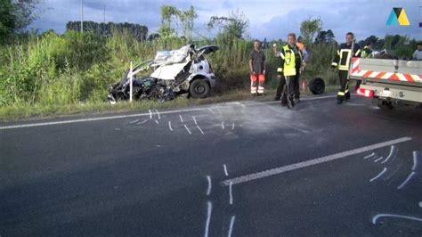 Junger Autofahrer stirbt bei Frontalzusammenstoß mit Lkw Aachener Zeitung