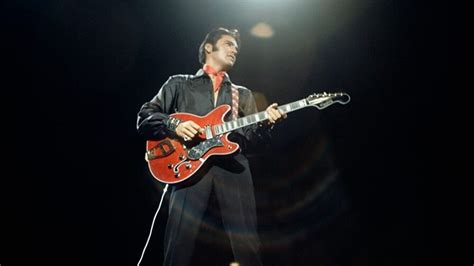 La Guitarra Roja De Elvis Presley Sale A Subasta Por 300 000 Euros Marca