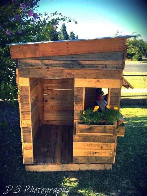 Upcycled Pallet Cubby Houses Made In Australia Helen Edwards Writes