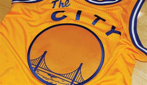 Les Warriors Ressortent Leur Maillot Vintage Nba