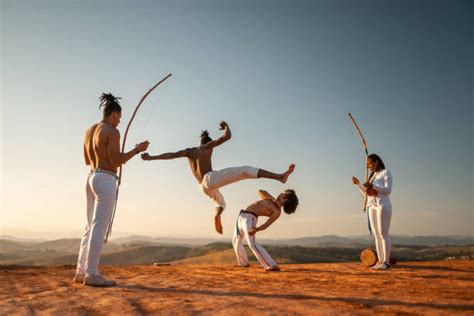 170+ Capoeira Fighting Stance Stock Photos, Pictures & Royalty-Free ...