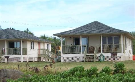 Barking Sands Beach Cottages PMRF, HI – Featured Lodging