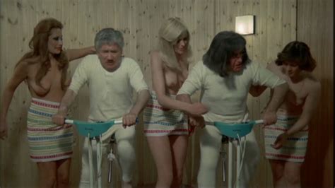 Pat Astley Nude Pics Pagina 1