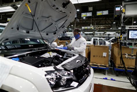 Puebla Impide Otra Vez Reinicio De Industria Automotriz El 15 De