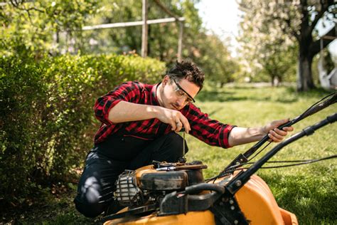 How To: Prepare Your Yard Equipment - C. A. Reiche and Sons