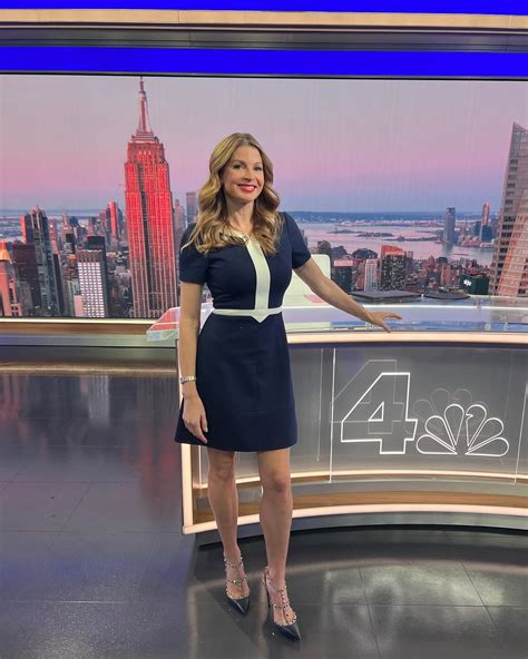 Jen Maxfield NBC4 NYC : r/hot_reporters