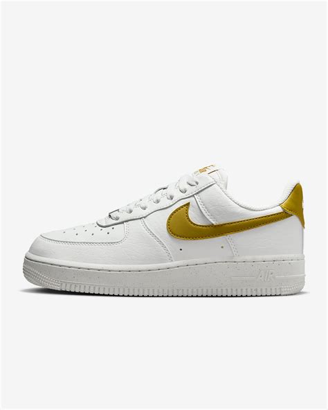 Nike Air Force 1 '07 SE Women's Shoes. Nike.com