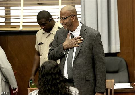 Man S Murder Conviction Is Overturned After 30 Years In Prison As He Reveals The First Thing He