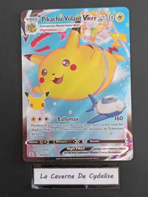 CARTE POKEMON Célébrations 25 ans Pikachu Volant VMAX 007 025