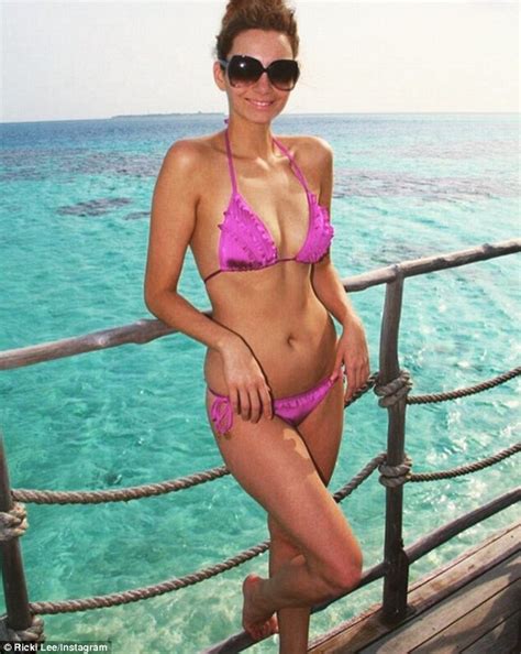 9 Hot Sexy Ricki Lee Coulter Bikini Pics
